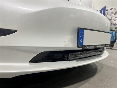 NEAT Tesla Model 3 2017-2023, modellanpassat extraljuskit
